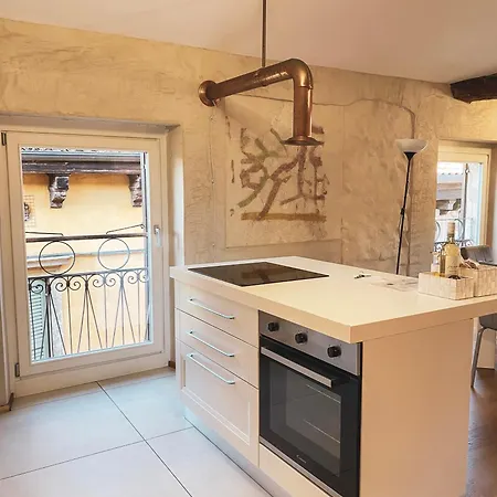Apartment Ponte Pietra Luxury In