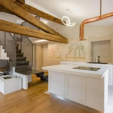 Ponte Pietra Luxury In Apartment Verona