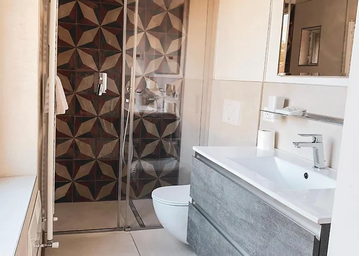 Ponte Pietra Luxury In Werona