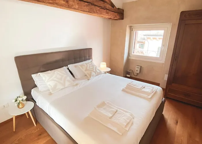 Ponte Pietra Luxury In * Werona