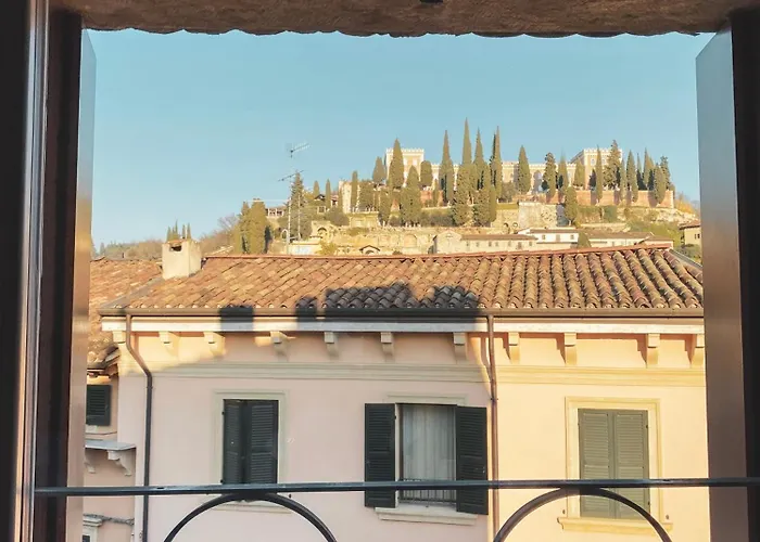 Ponte Pietra Luxury In Apartament Werona